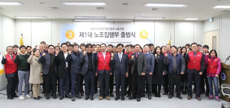 d_j28Ud018svc1kyqwq3jj6xsi_82d2e1.jpg