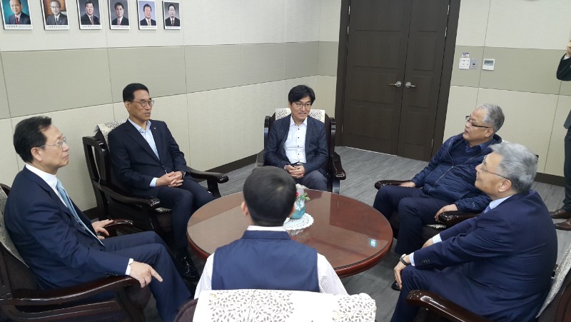 KakaoTalk_20180427_191012328.jpg